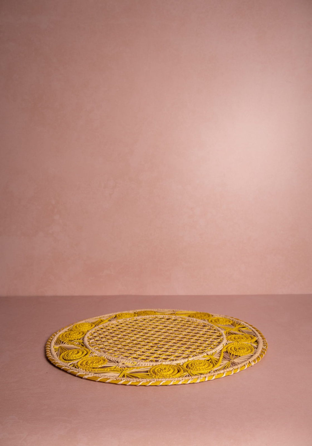 Atlántico Iraca Woven Placemats Yellow Set of 4
