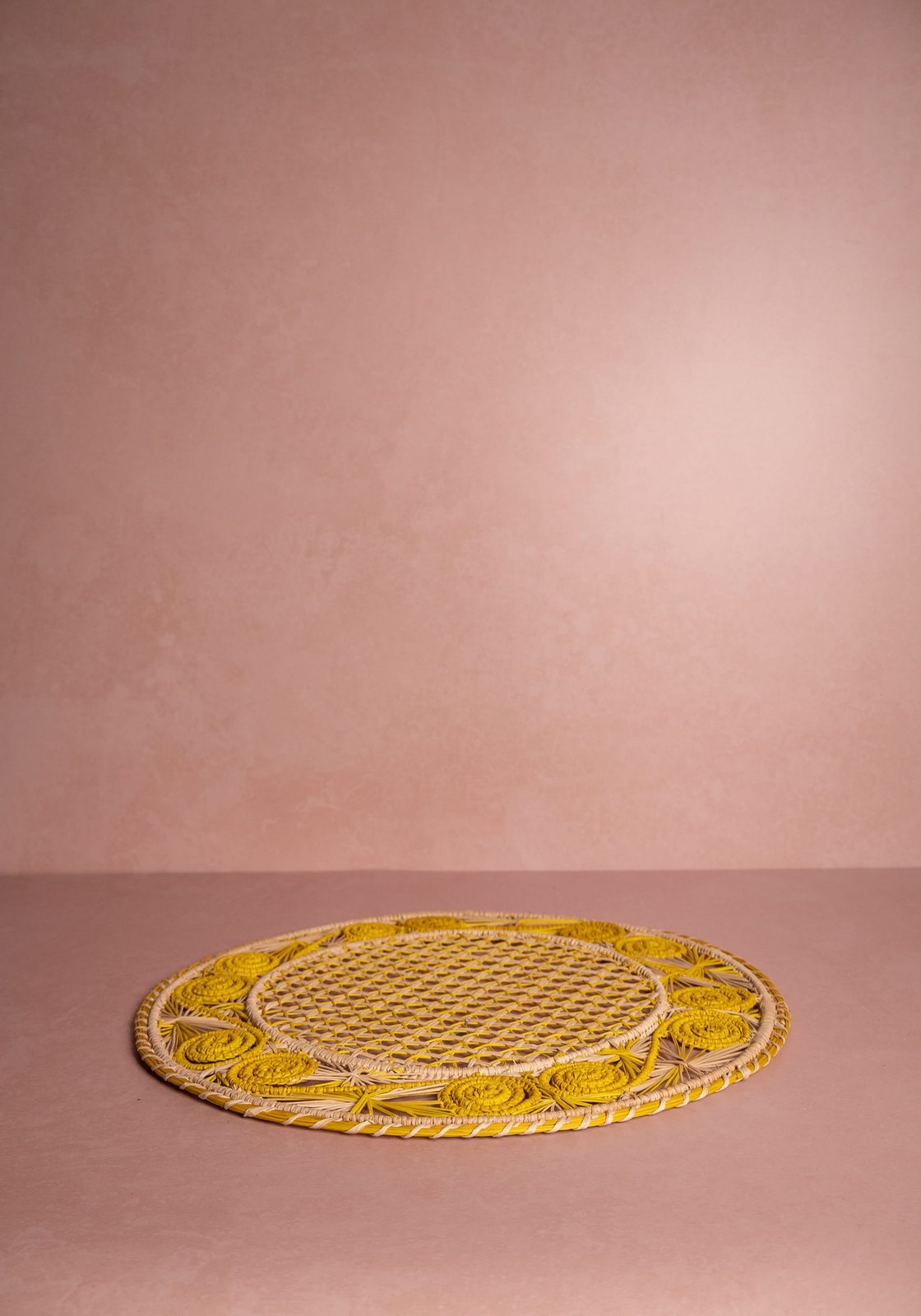 Atlántico Iraca Woven Placemats Yellow Set of 4